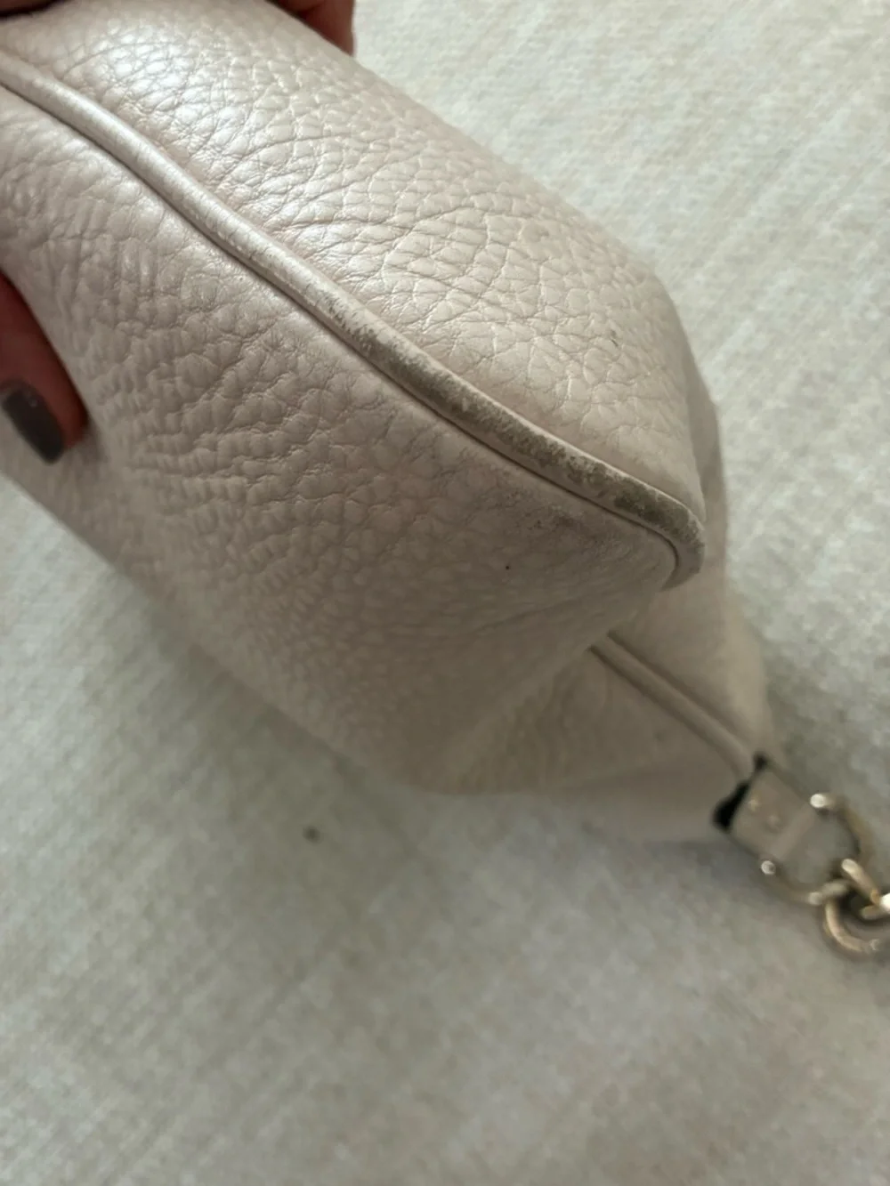 kate spade EUC Cream  Jackson Pebbled Leather Crossbody Bag with Gold Hardware - Picture 6 of 15